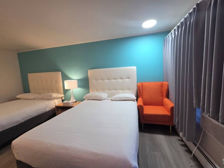 Motel  Hinton