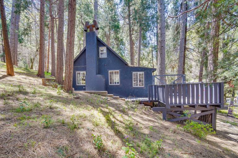 House Crestline