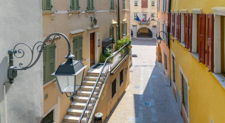 Fully equipped rental apartment | Dogs allowed in Tenno
