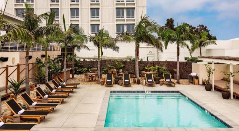 Hotel June West L. A — photo 4