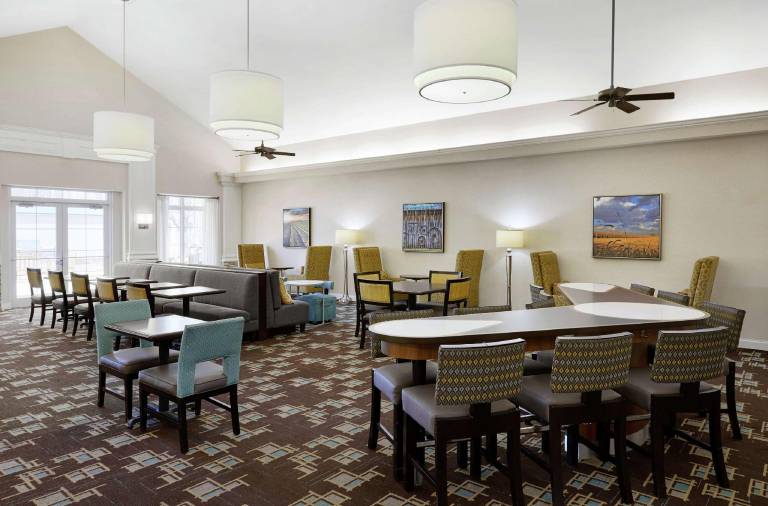 Homewood Suites by Hilton Champaign-Urbana — photo 4
