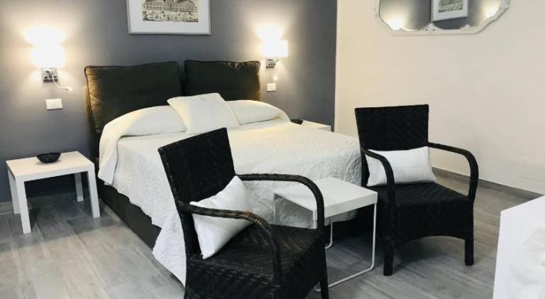 Vacation home | Next to Teatro Politeama | Suitable for remote work | Pets are welcome in Palermo