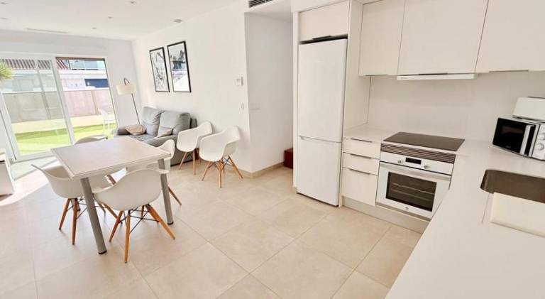 Rental apartment with pool — photo 4