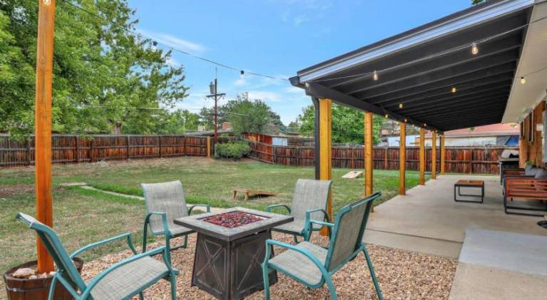Brand New Arvada Guest Suite Sauna Fire Pit — photo 4