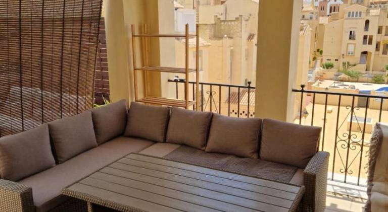 Holiday apartment with pool — photo 4