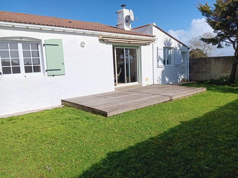 Vacation home with barbecue — photo 2