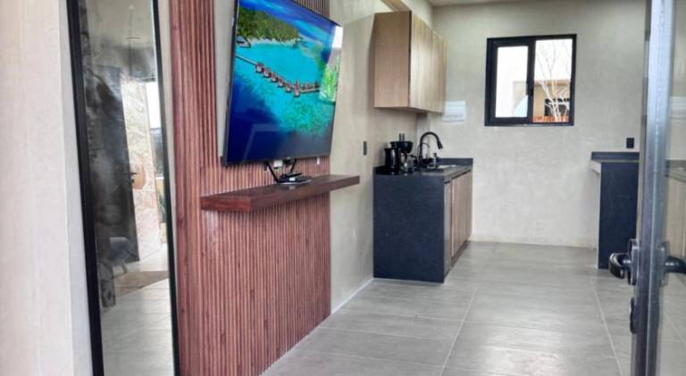 Holiday apartment with pool & hot tub — photo 4