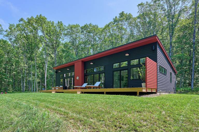 House  Milanville