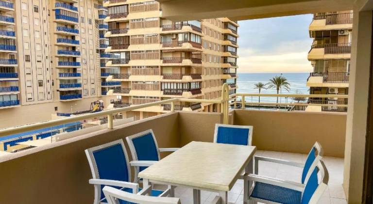Apartment with patio & pool | Next to the beach | Pets are welcome in Benicassim