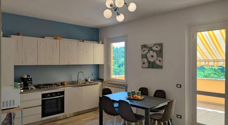 Holiday apartment with patio in Camerano