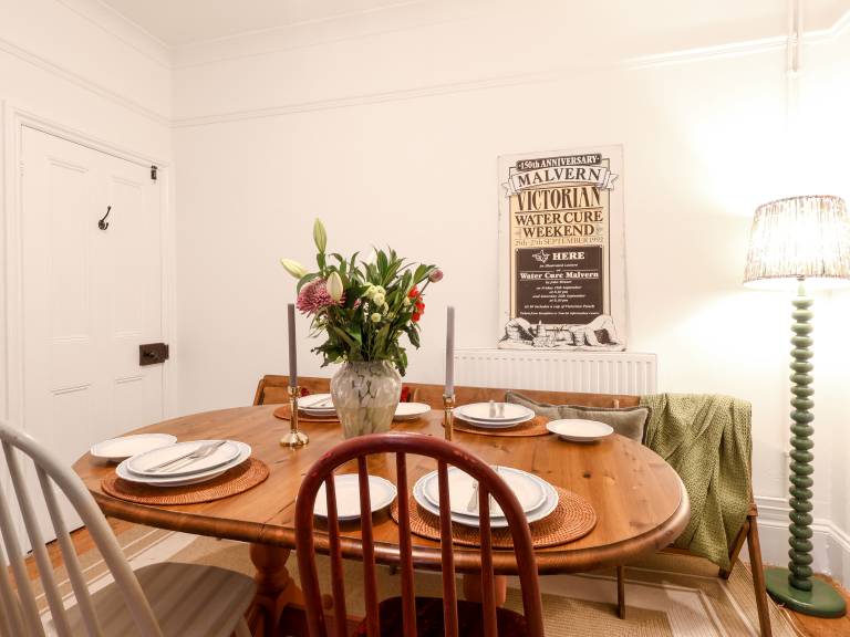 Cottage with 2 rooms for 4 persons — photo 2