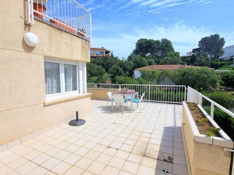 Apartment with 2 rooms for 4 persons — photo 3