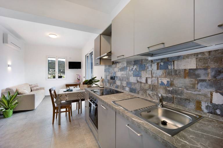 Holiday Apartment "Antichi Ricordi - Le Giare" with 2 Balconies, Shared Pool & Wi-Fi — photo 2
