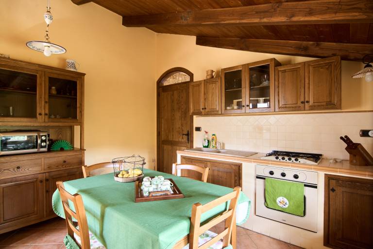Agriturismo Li Guira – Natura, uliveti ed esperienze autentiche nel Cilento: Antico Casale in pietra nel Cilento autentico - 40 ettari di boschi, ulivi secolari e silenzio rigenerante — photo 3