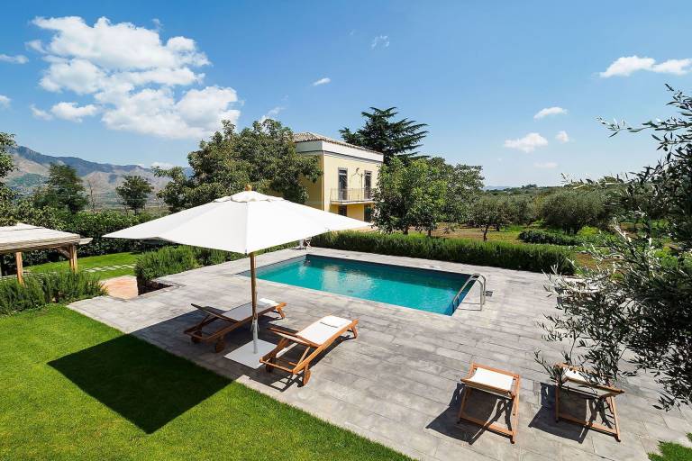 Villa  Randazzo