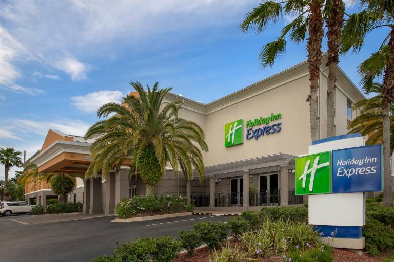 Holiday Inn Express Jacksonville Beach By IHG in Jacksonville Beach, FL
