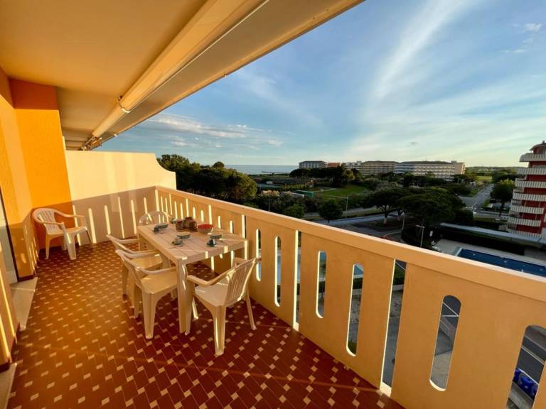 Holiday apartment with pool | Water view in Caorle
