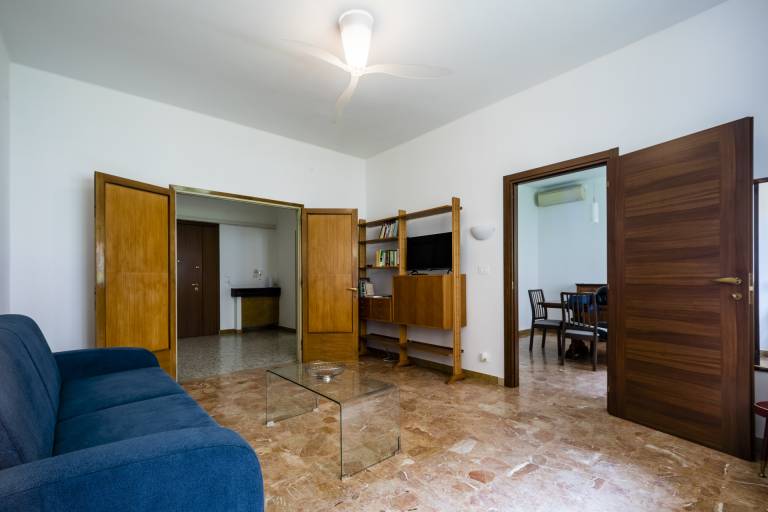 Bright apartment on the banks of the Adige river, with 7 beds and private courty in Cittadella