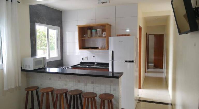Rental apartment with barbeque, pool & garden — photo 5