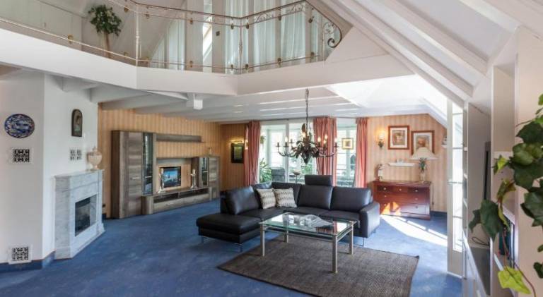 Rental apartment with jacuzzi & pool | Pets are welcome in Willingen
