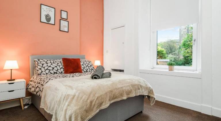 Rental apartment with 3 rooms for 6 persons — photo 2