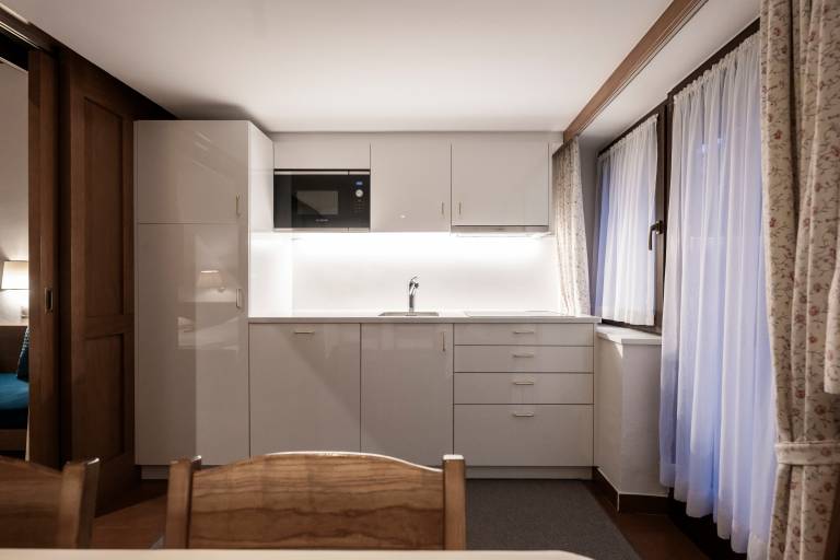 Villa Stella Apartment N42 near ski lifts, mountain view, Wi-Fi, terrace, garden — photo 4