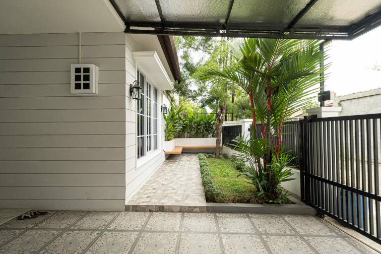 American Classic House in Bandung City Centre — photo 4