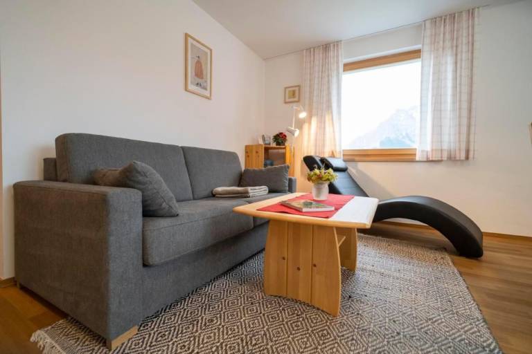 Ferienwohnung in Ftan, Scuol für max. 2 Personen Ferienwohnung in Ftan, Scuol für max. 2 Personen