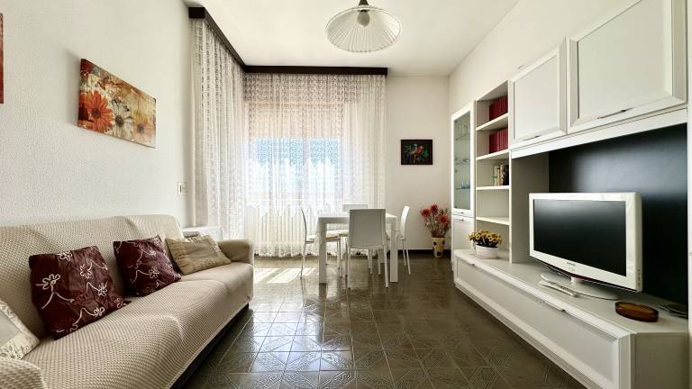 Family-friendly wonderful rental apartment with patio | Close to the beach | Pets are welcome — photo 2