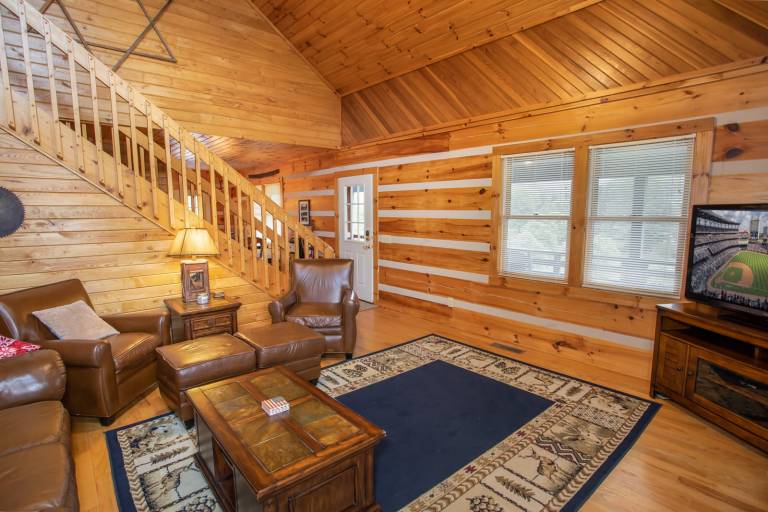 Family-friendly cabin with barbeque & jacuzzi | Mountain view | Pets are welcome — photo 2