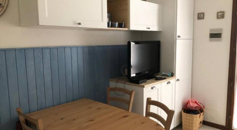 Holiday apartment with 2 rooms for 6 persons — photo 5