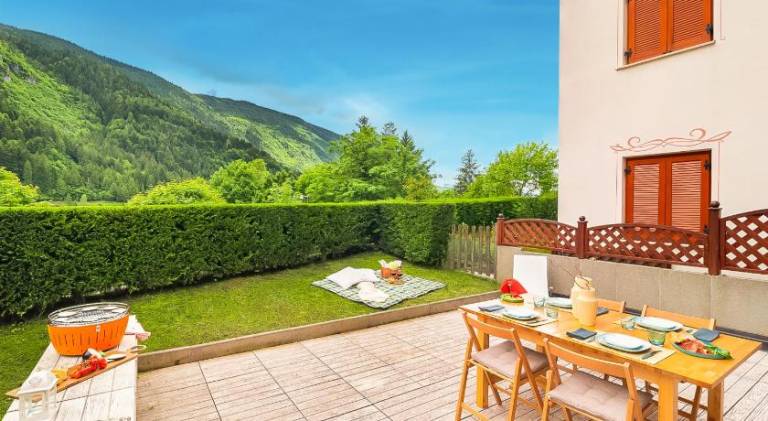 Beautiful apartment | Beach nearby | Pets are welcome in Molveno