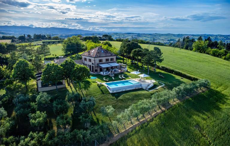 Ferienhaus in Macerata f&uuml;r max. 10 Personen, 