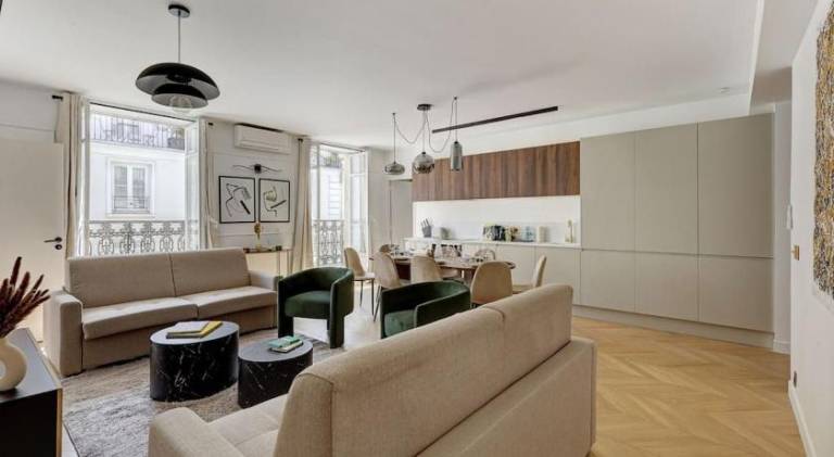 Holiday apartment | Near Champs-Élysées in Levallois-Perret