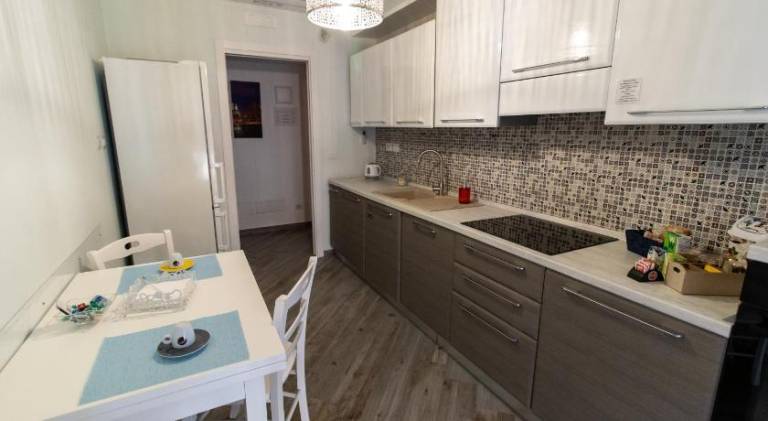 Apartment with 2 rooms for 4 persons — photo 3