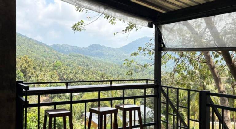 Resort  Ban Tai