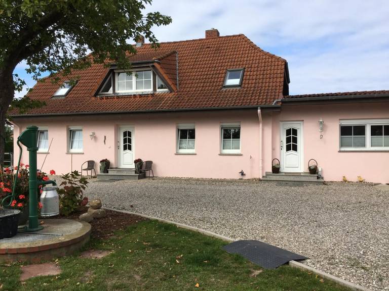 Ferienwohnung Klein Voigtshagen