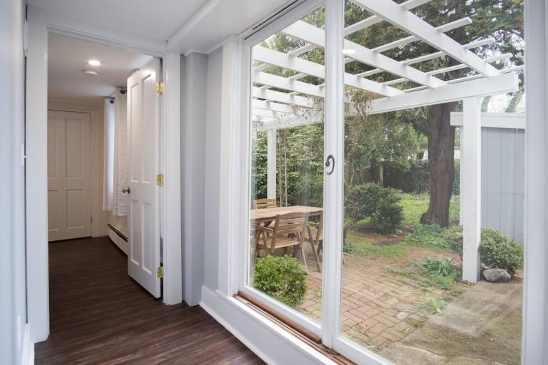 Apartment  Stonington