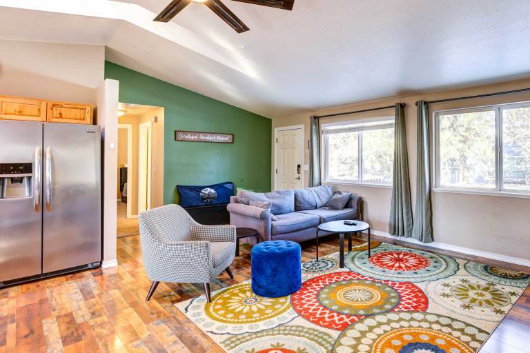 Pet-Friendly Bend Home  2 Mi to Downtown — photo 5