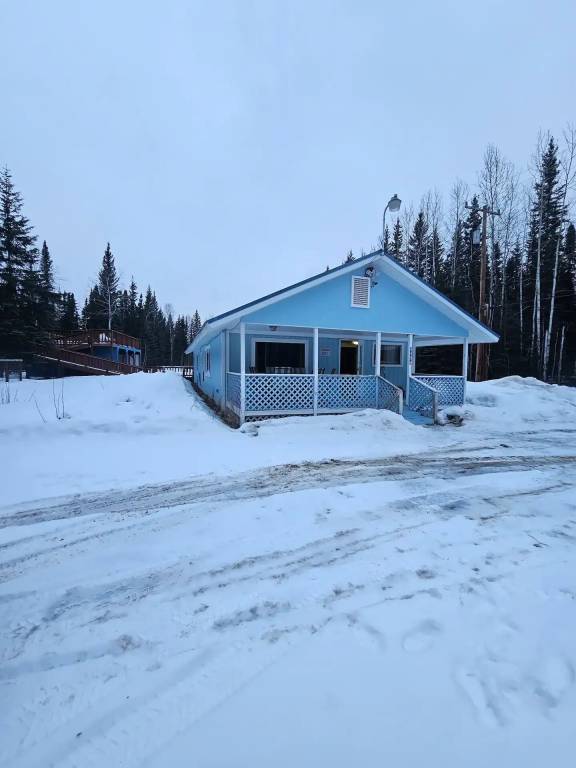 Lodge  Pleasant Valley