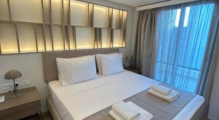 Rental apartment with 2 rooms for 6 persons in Athens