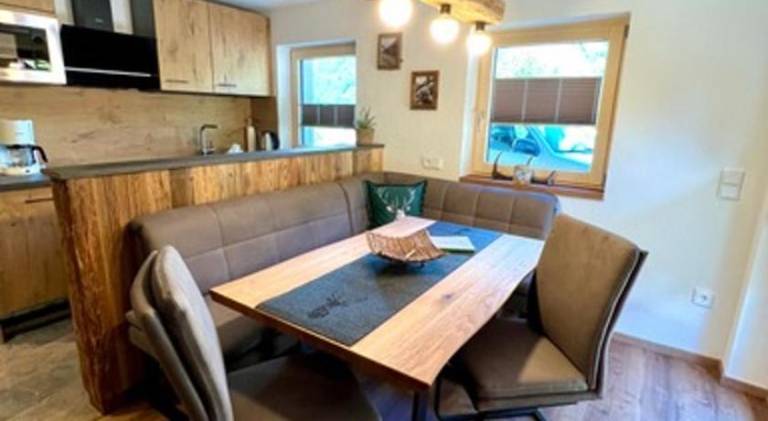 Rental apartment with patio — photo 3