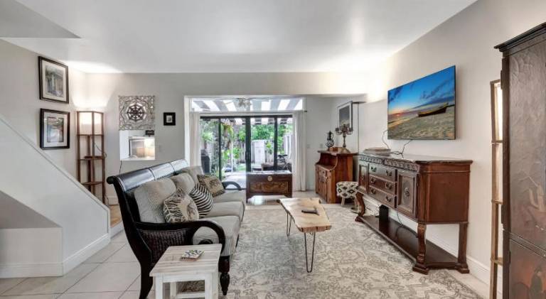 House | Perfect for remote work in Delray Beach, FL