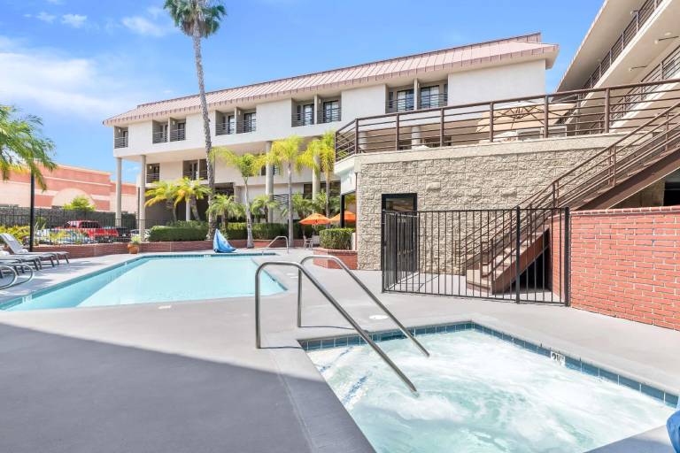 Best Western Plus Irvine Spectrum Hotel — photo 5