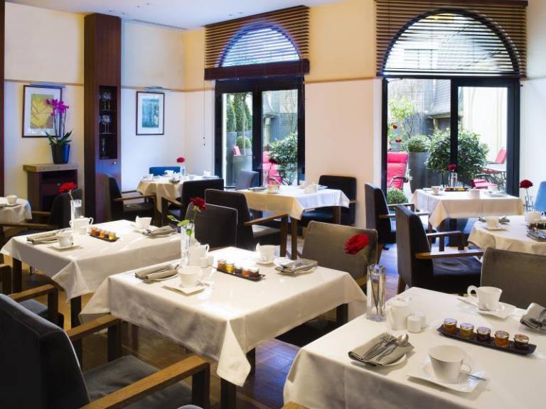 Hotel Champs Elysees — photo 4