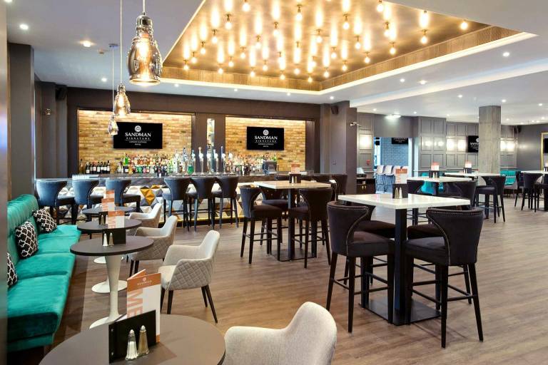 Sandman Signature London Gatwick Hotel — photo 3
