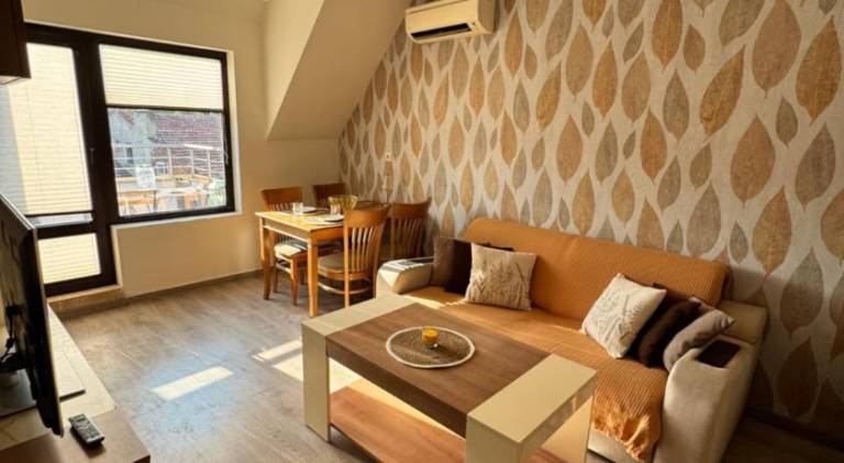 Holiday apartment with terrace — photo 2