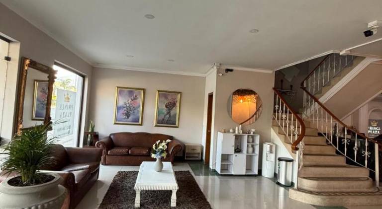 Hotel Prince Plaza - Laureles Estadio — photo 2