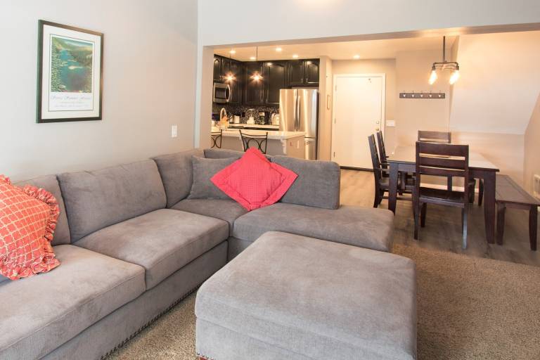 Condo with private pool — photo 2