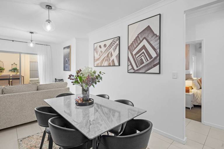 Best Location Armadale Sleeps 6